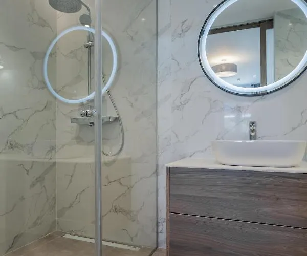 Petit Palace * Ζαντάρ